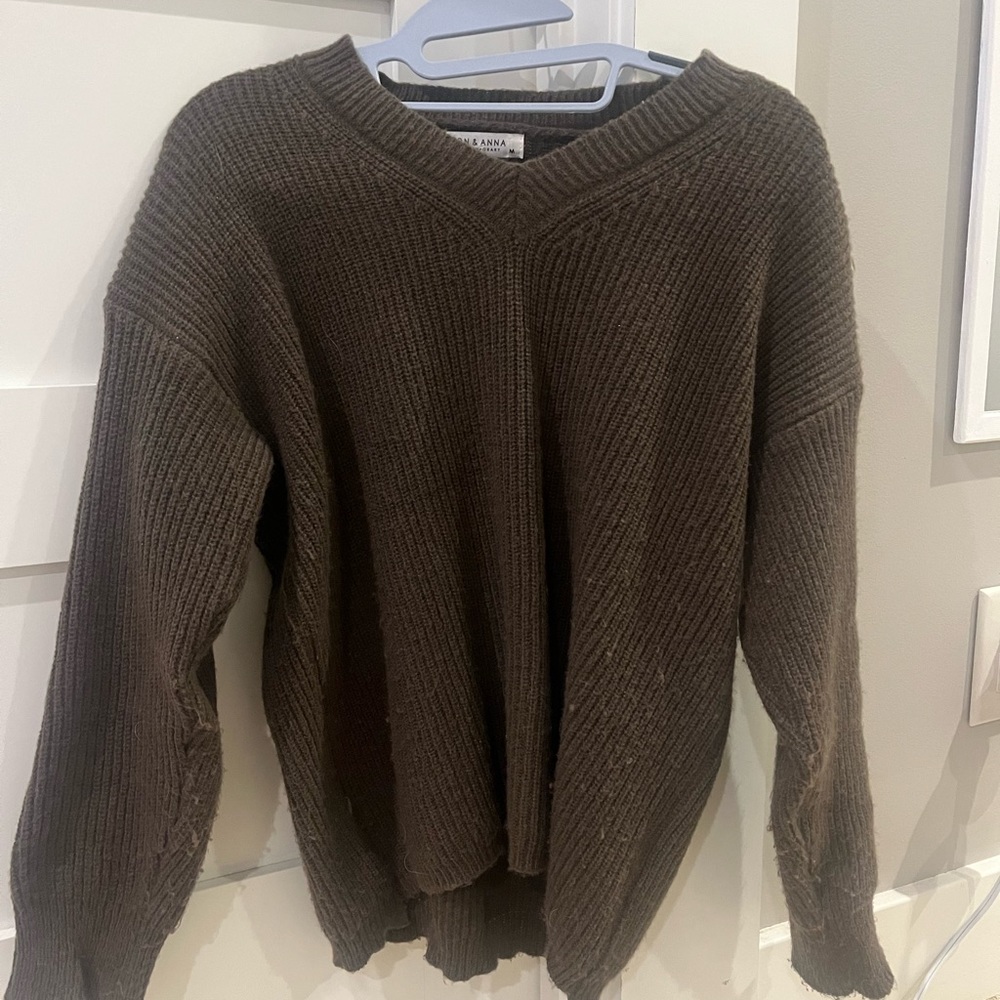 brown sweater